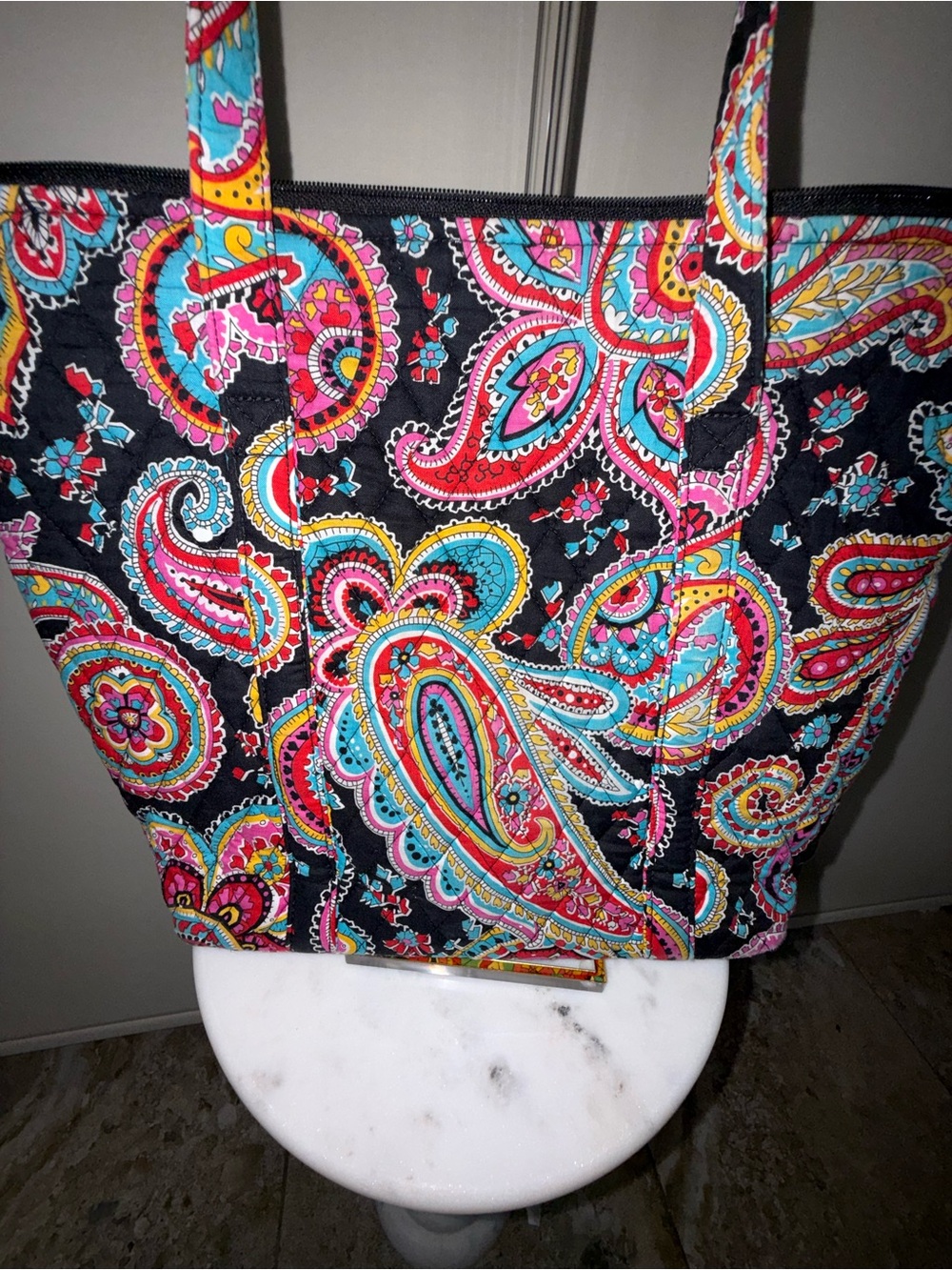 Vera BradleyTote Bag in Parisian Paisley. - Picture 6 of 7